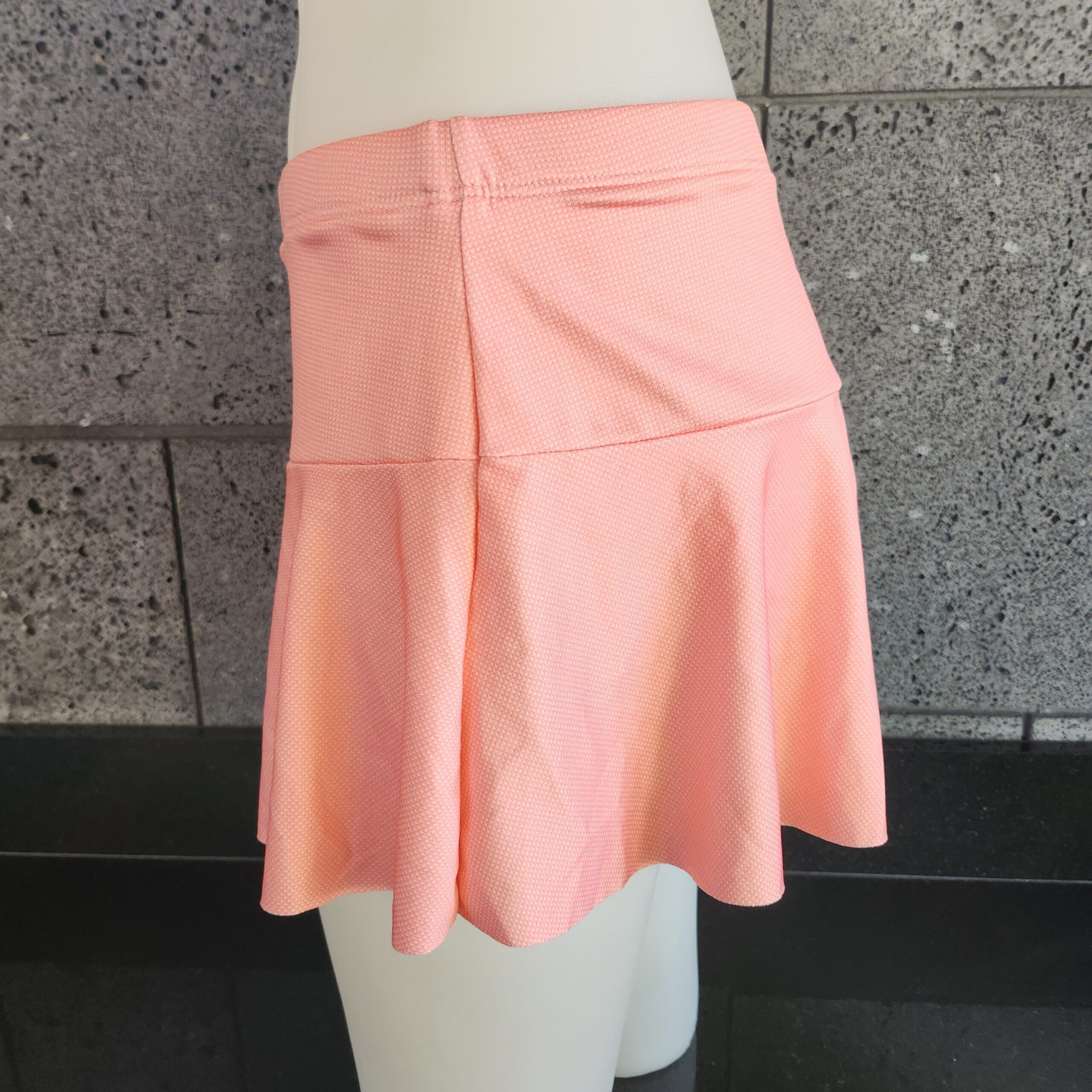 rn-image_picker_lib_temp_07abff8f-9e76-4768-afba-eff90650ebef-1.jpg Loco Boutique Loco Stitch Flared Skort - Imagem 10